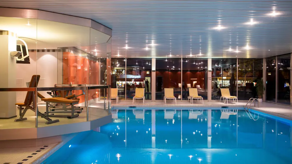 Grand Hotel Beau Rivage Interlaken Pool [1]