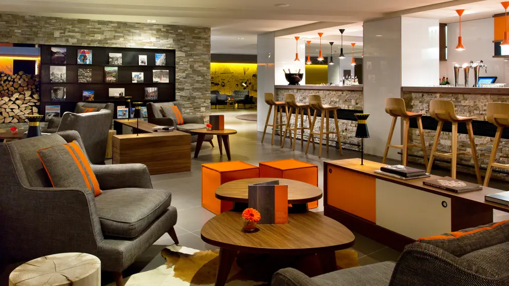 Hotel Heliopic Chamonix Bar Lounge [3]