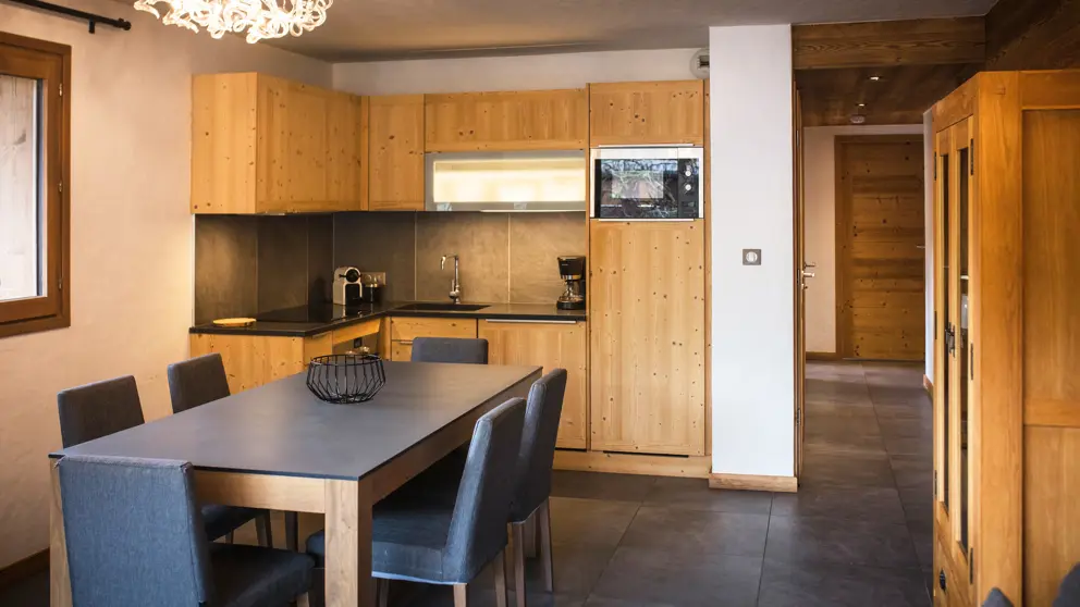 Residence Les Cimes La Clusaz Three Bedroom Apartment Kitchen [3]