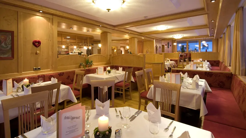 Hotel Eggerwirt Soll Dining Room 2 [6]