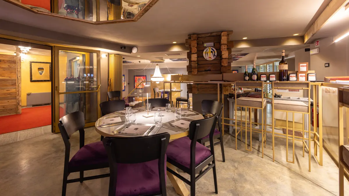 Italy Aosta Vally Cervinia Hotel Grivola Restaurant