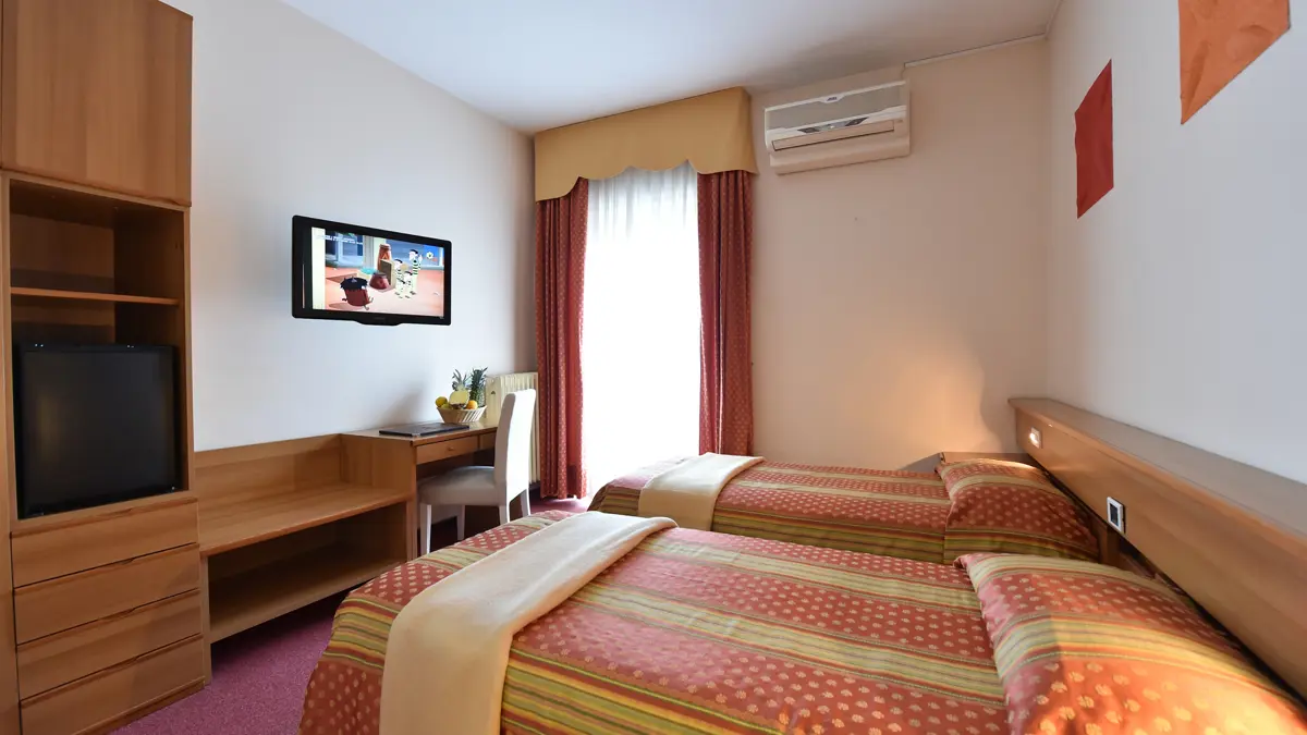 Hotel Ambra Lake Iseo Standard Room