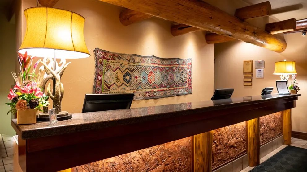 Caribou Lodge Banff Lobby 3