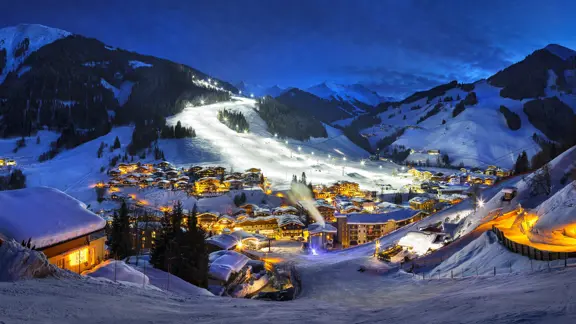 Hinterglemm Ski Circus Austria Village View Night C Christian Woeckinger