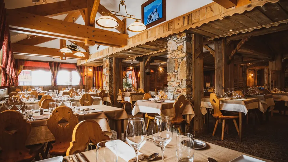 Hotel Le Sherpa Val Thorens Restaurant [4]