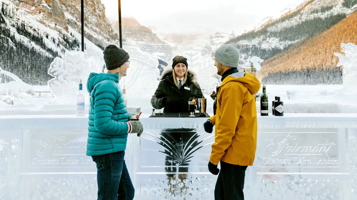 Fairmont Chateau Lake Louise Ice Bar (1)