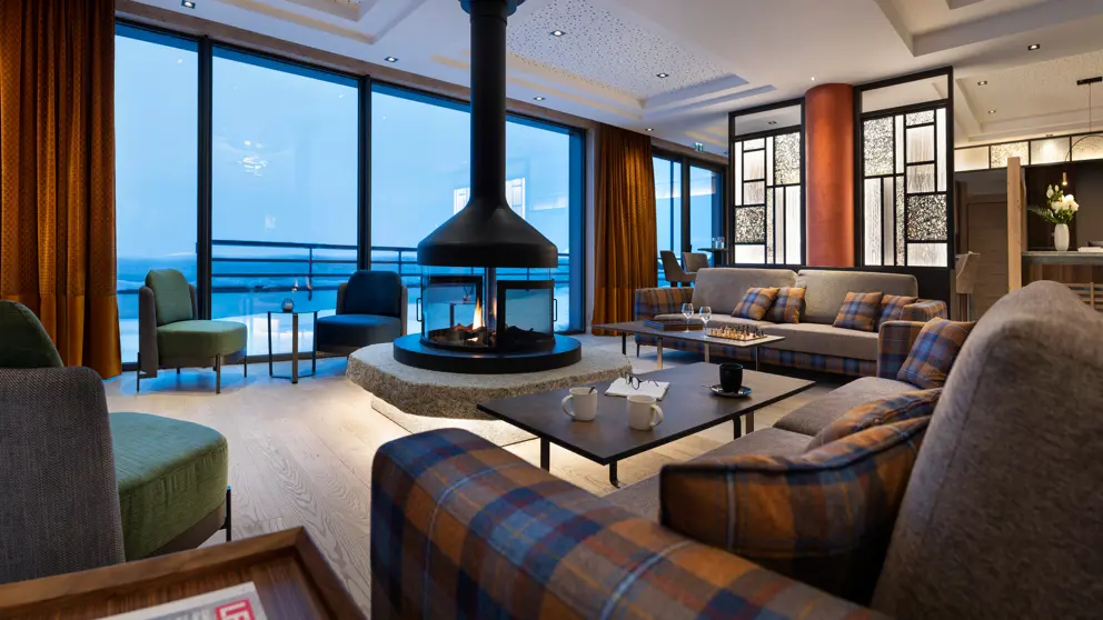 Hotel Alpen Lodge La Rosiere Lounge 3 [4]
