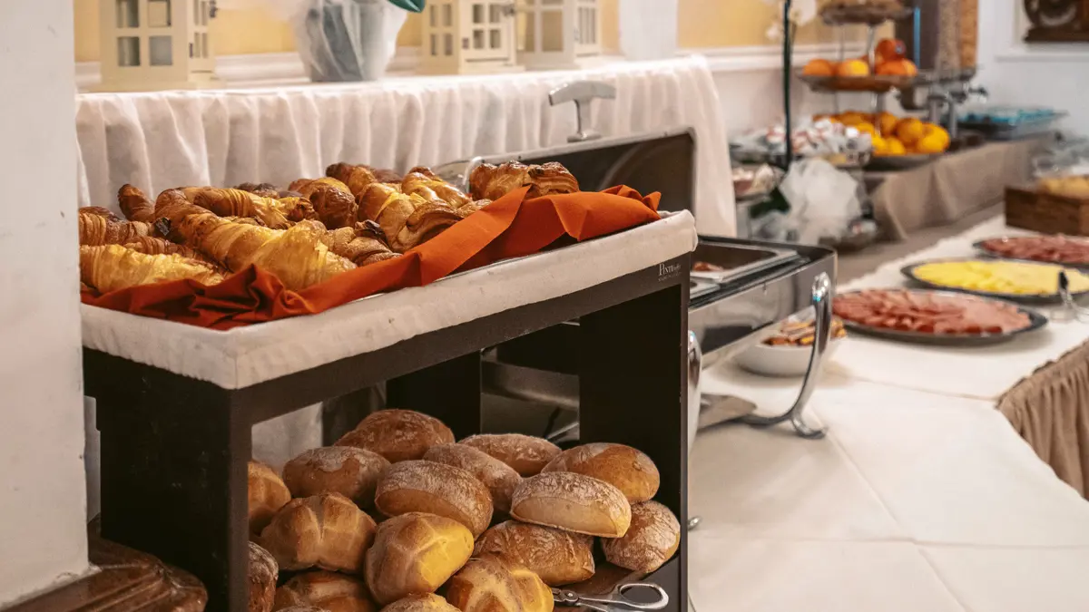Hotel Excelsior Splendide Bellagio Lake Como Breakfast Buffet