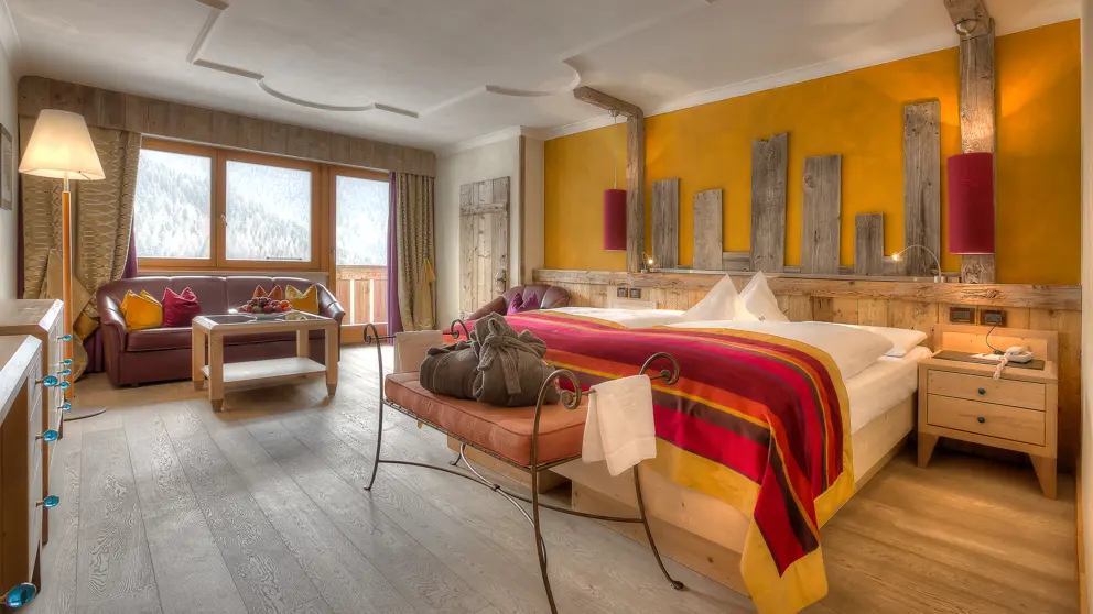 Inghams Italy Dolomites San Cassiano Hotel Fanes Fanes Bedroom [9]