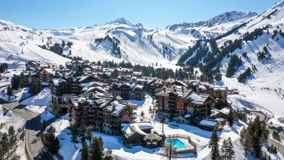 Les Arcs Paradiski Bowling La Station Arc 1950 Eric Stern Les Arcs