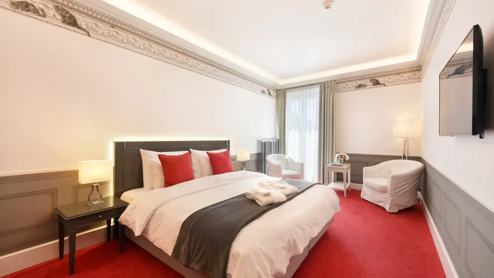 Hotel Rene Capt Montreux Superior Lake View Room [6]