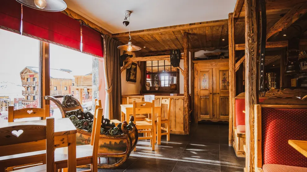 Hotel Le Sherpa Val Thorens Bar [6]