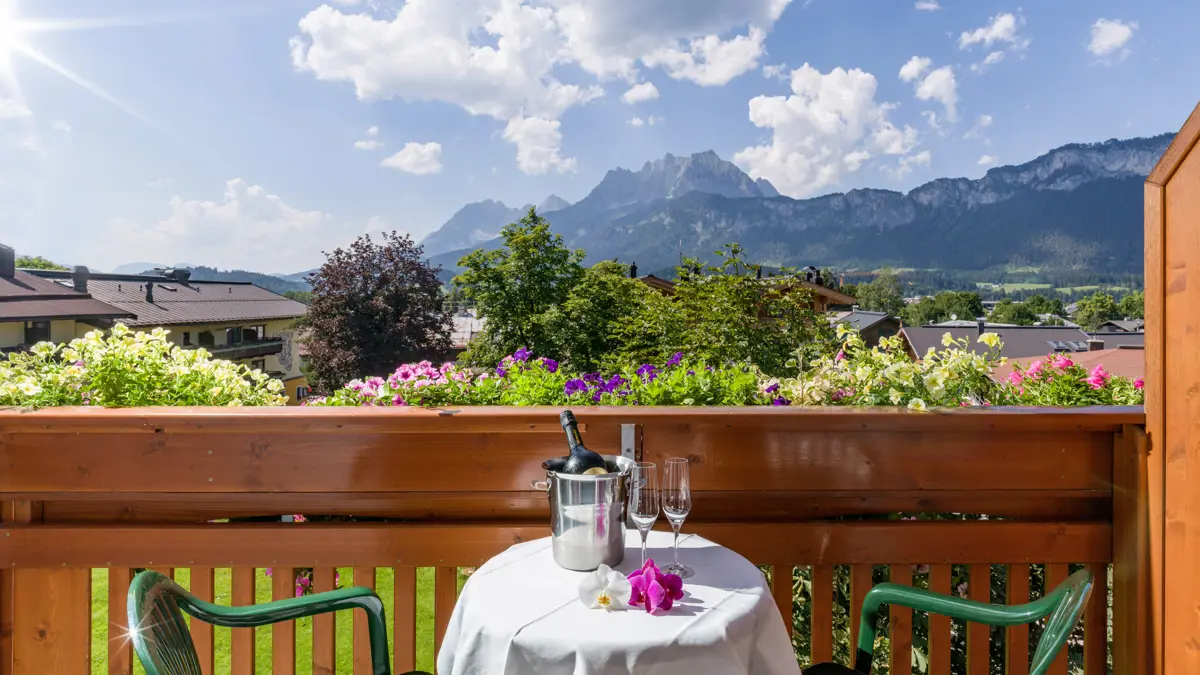 Hotel Crystal St Johann Balcony With View 2