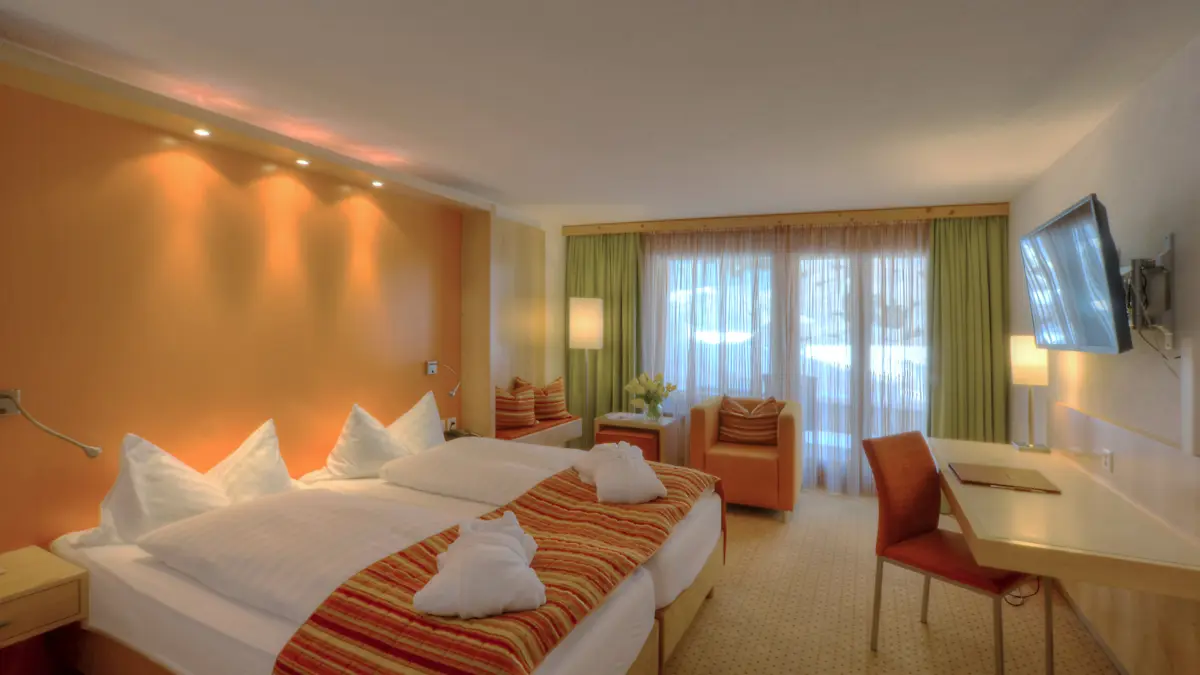 Hotel Silvretta Park Klosters Twin Holiday Room