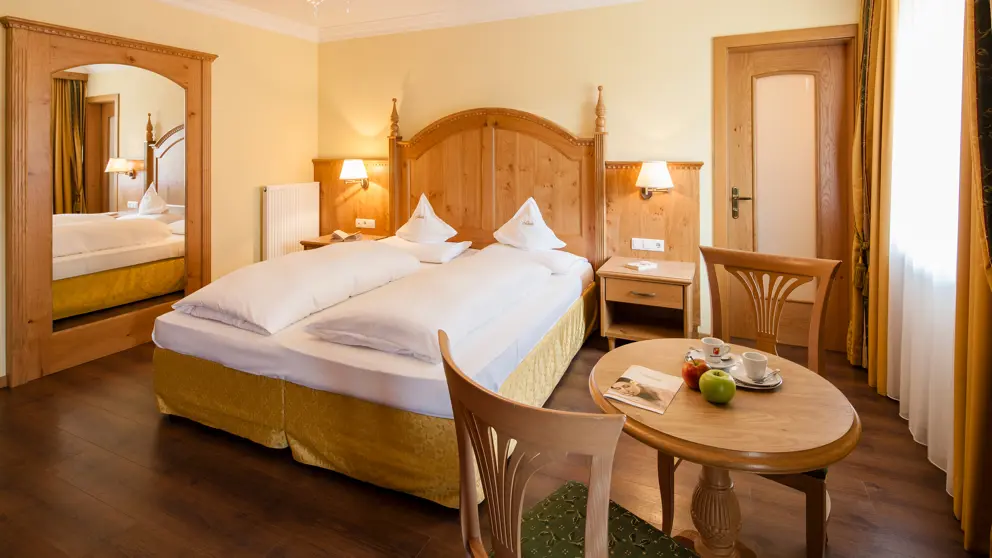 Inghams Italy Dolomites Selva Hotel Oswald Bedroom [5]
