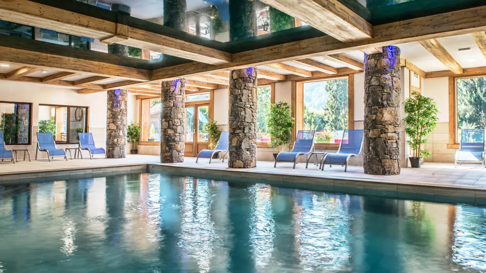Residence Les Chalets De Layssia Samoens Indoor Swimming Pool [2]