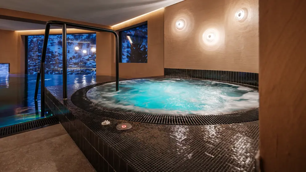 Hotel Schonegg Zermatt Infinity Spa 21 [4]