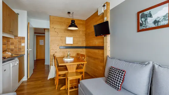 One bedroom apartment