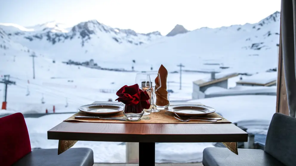 Hotel Le Paquis Tignes Restaurant 2 [1]