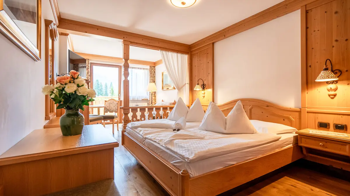 Inghams Italy Dolomites Canazei Hotel Cesa Tyrol Comfort Bedroom