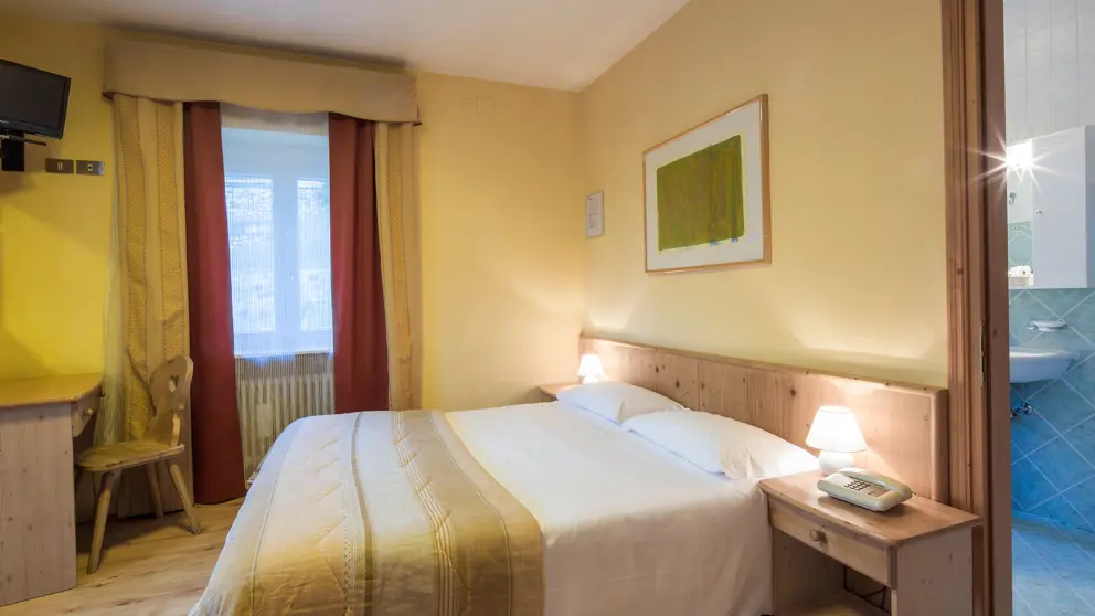 Inghams Italy Dolomites Arabba Garni Bellavista Bedroom [5]