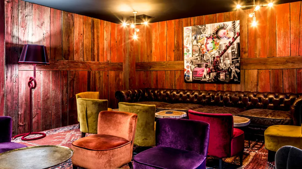 Hotel Daria I Nor Alpe D'huez Bar And Lounge [2]