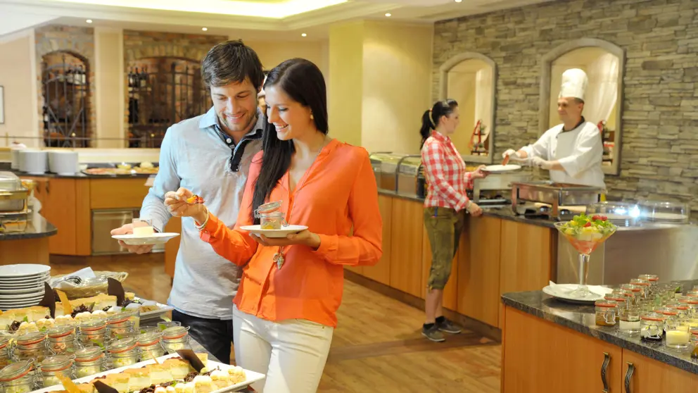 Hotel Bischofsmutze Filzmoos Restaurant [2]