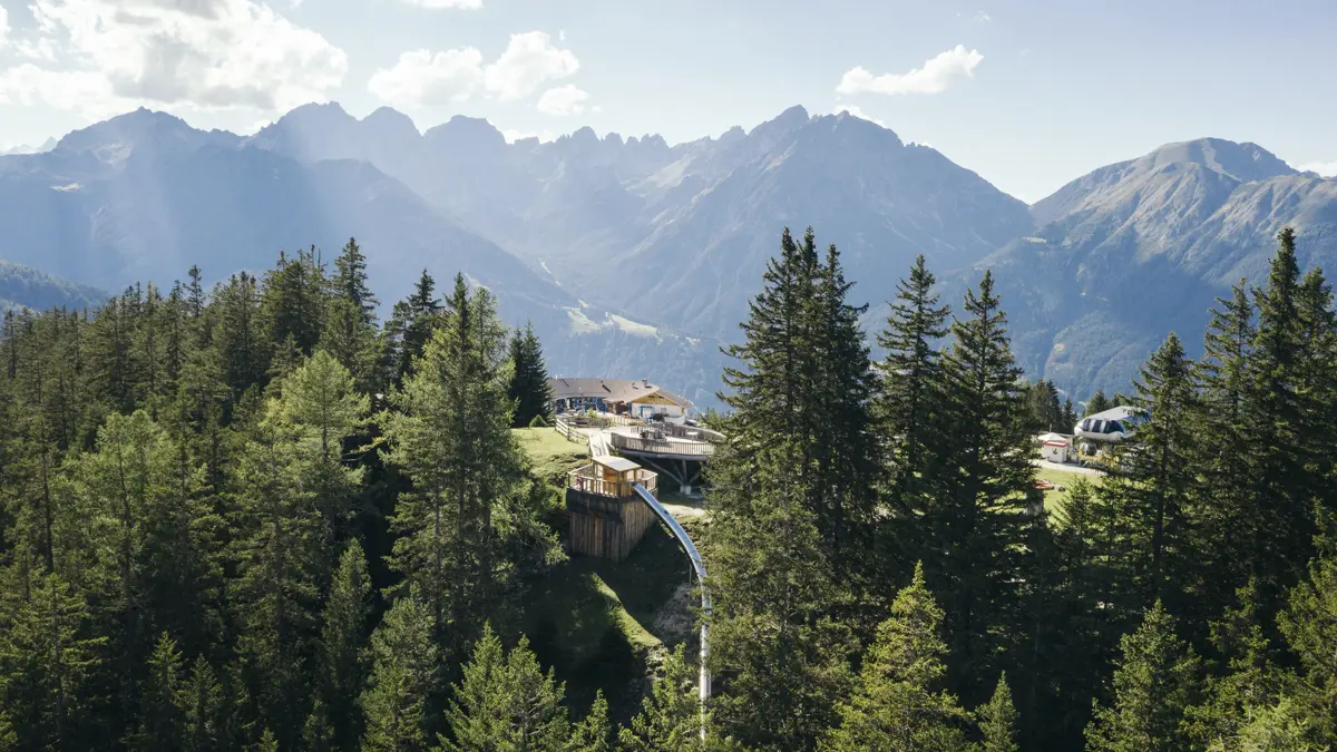 Neustift Serlesbahnenmieders Worm Slide Copyright TVB Stubai Tirol Andre Schoenherr