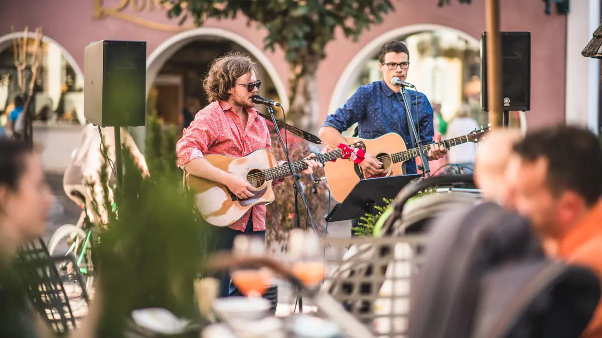 Live music in the town Ortisei 