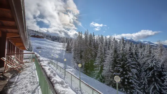 Altezza Hotel And Spa Les Arcs Balcony View