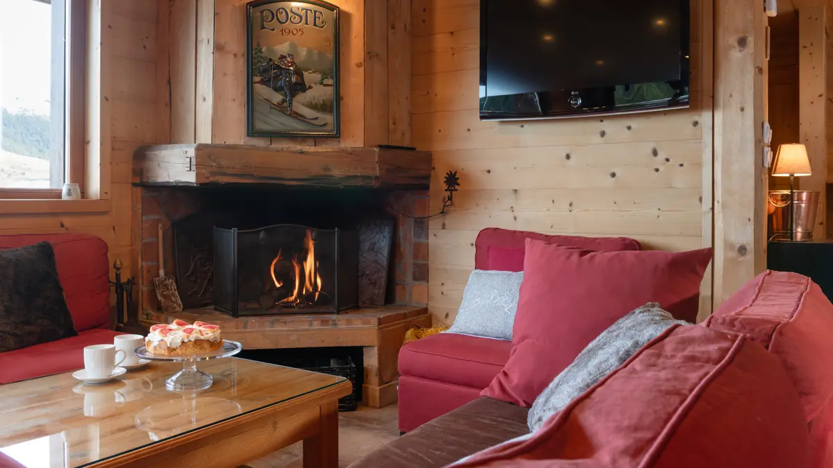 Chalet Jardin Alpin La Tania Living Room (2)