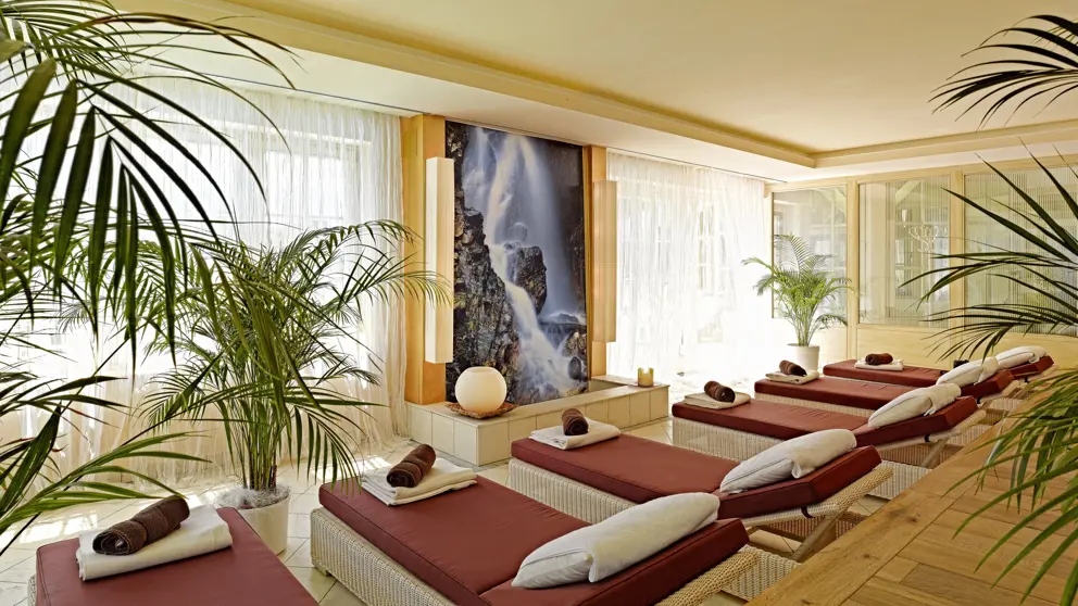 Hotel Salzburgerhof Zell Am See Relaxation Room [6]