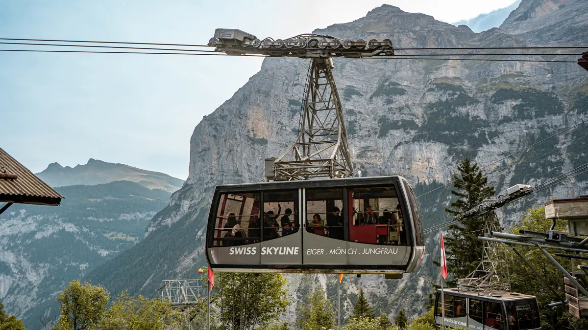 Gimmelwald Gondola ©Jungfrau Region Tourism