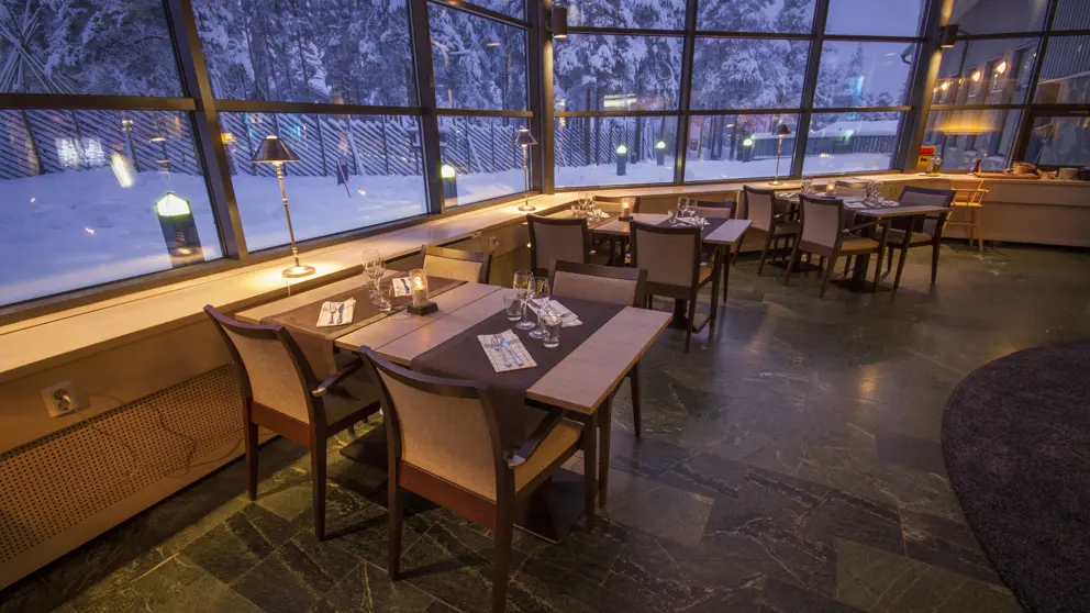 K5 Hotel Levi Dining Area [2]