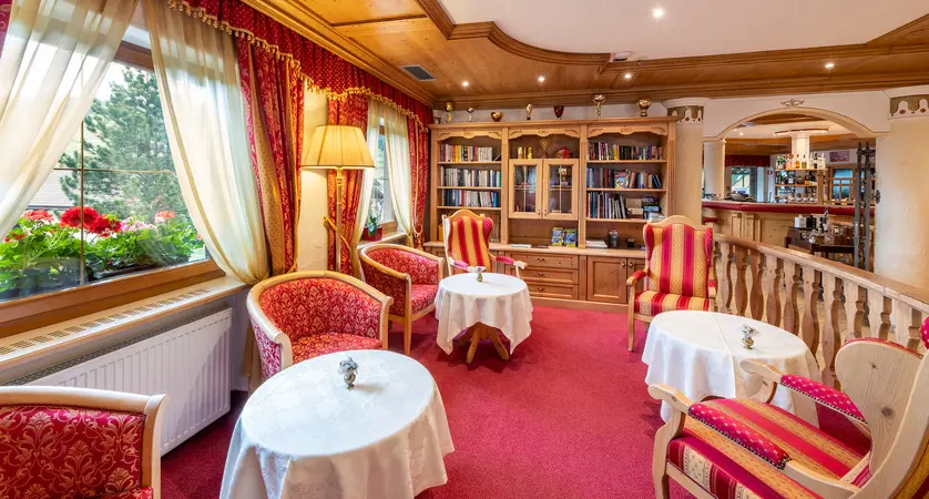 Hotel Miravalle Selva Dolomites Italy 3 [7]