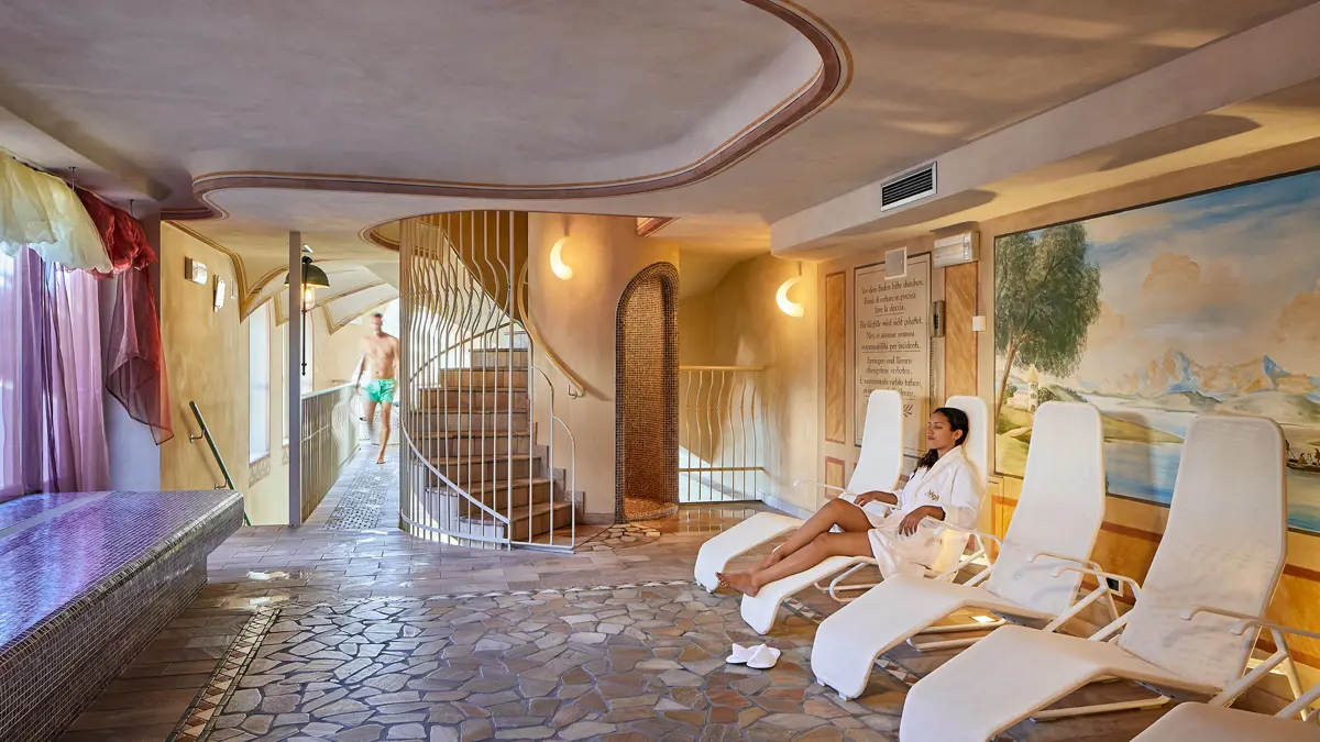 Inghams Italy Dolomites Colfosco Hotel Mezdi Relaxation Area 1