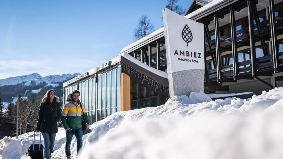 Inghams Italy Dolomites Madonna Di Campiglio Ambiez Residence Exterior