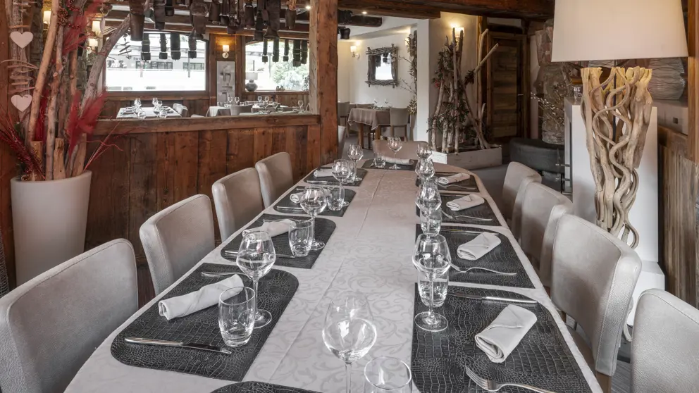 Hotel L'eterlou Meribel Restaurant La Grange 3 [6]