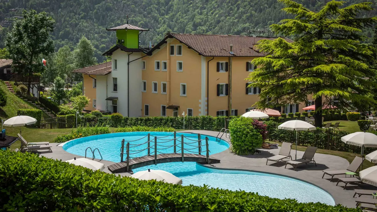 Hotel Garden Ledro Pool And Garden (6)