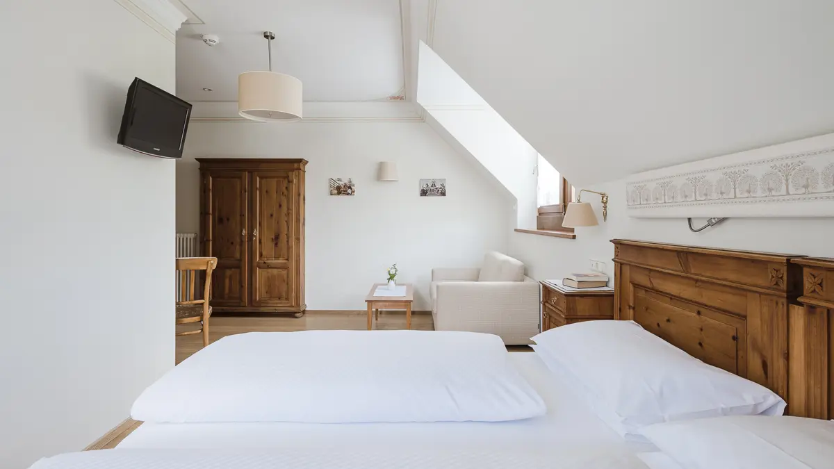 Inghams Italy Dolomites Kronplatz Hotel Monte Sella Classic Double Bedroom