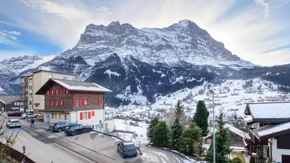 Hotel Jungfrau Lodge Grindelwald Eiger View