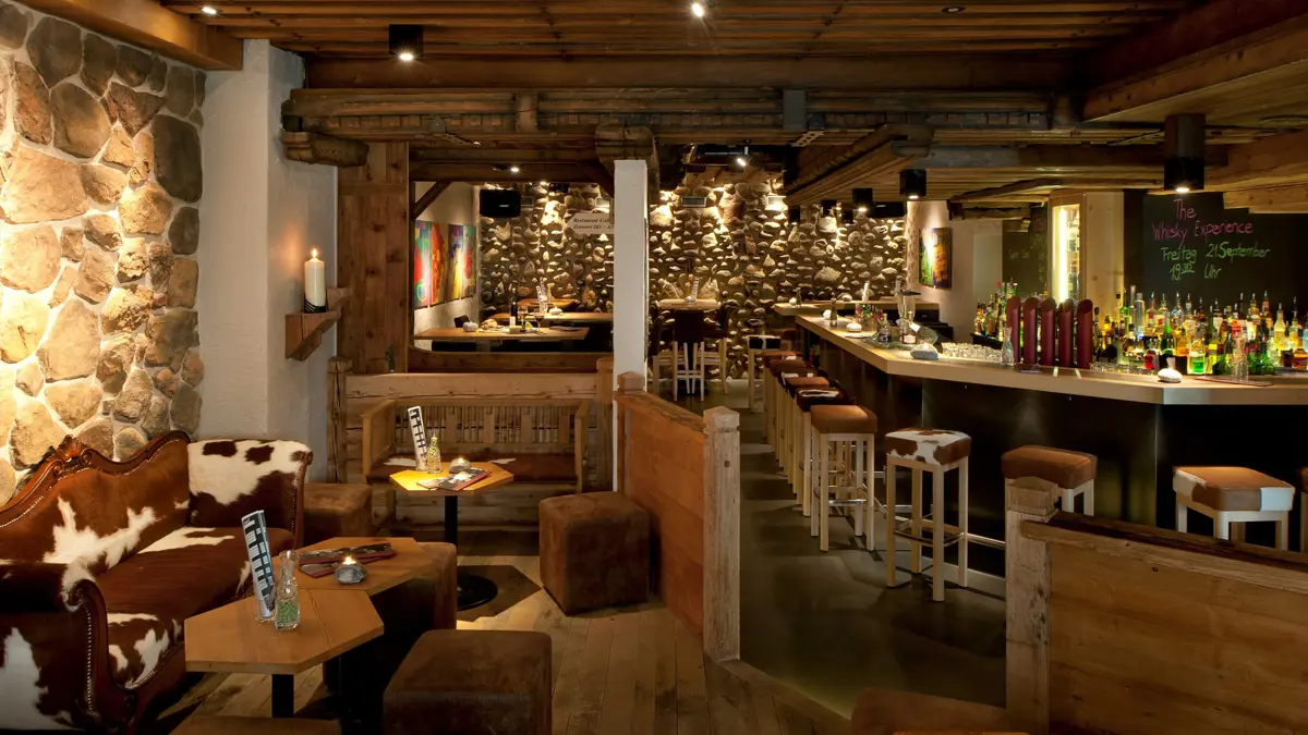 Eiger Mountain And Soul Resort Hotel Grinelwald Bar Area