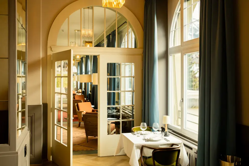 Grand Hotel Belvedere Wengen Switzerland Restaurant [2]