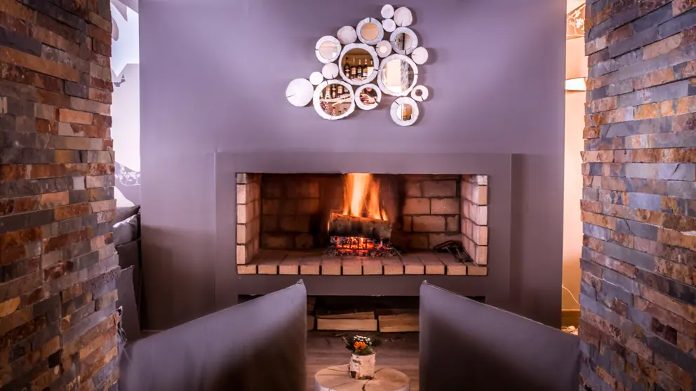 Hotel Grand Aigle Serre Chevalier Lounge [7]
