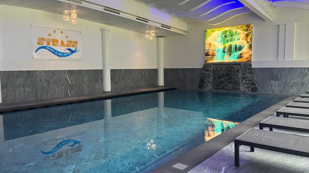 Sporthotel Strass Mayrhofen Indoor Swimming Pool [2]
