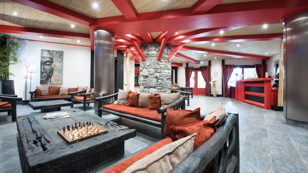 Residence Le Telemark Apartments Tignes reception lounge area [1]