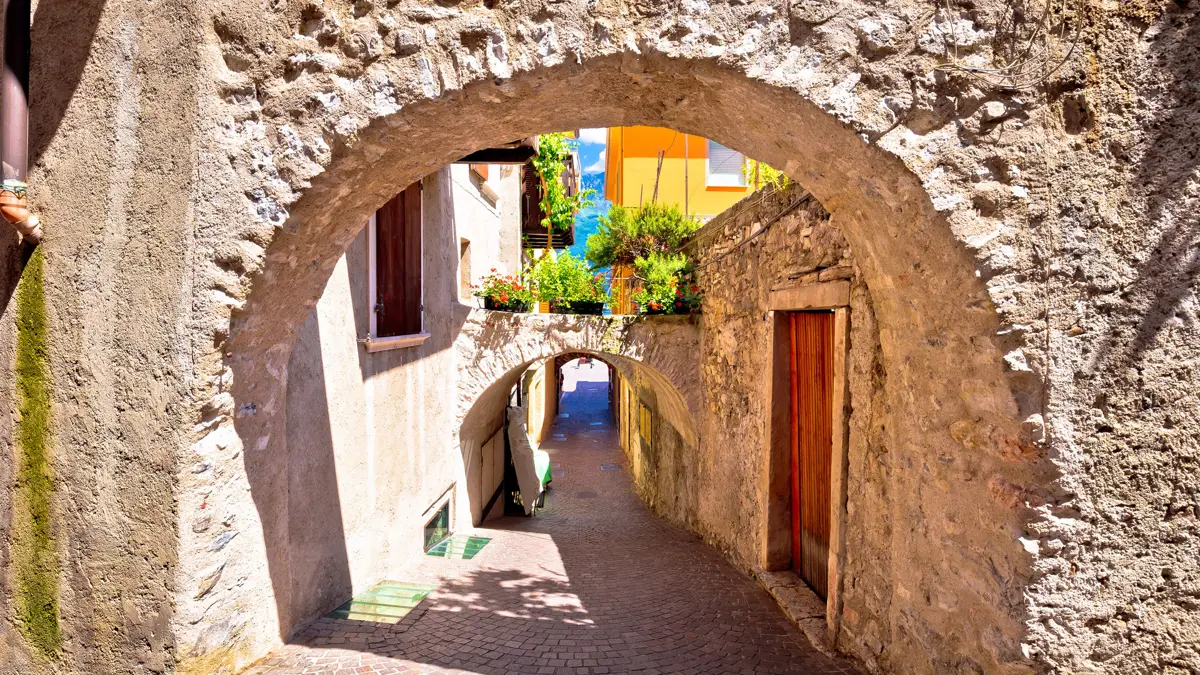 Limone, Lake Garda, Stone Archway