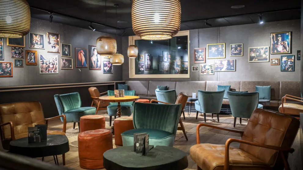 Revier Mountain Lodge Saas Fee Bar And Lounge [3]