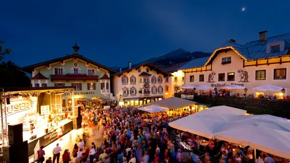 St Johann Ski Resort Kitzbuhel Alps Christmas Market Gerdlfranz