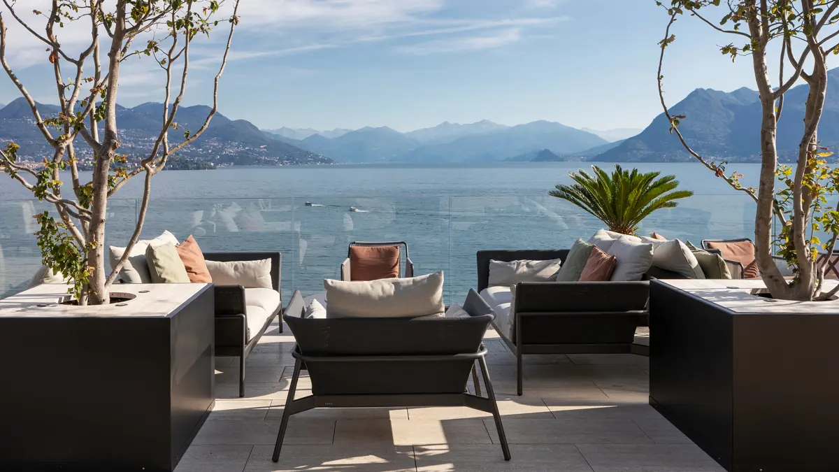 Hotel La Palma Stresa Skybar Mountain Lake Views